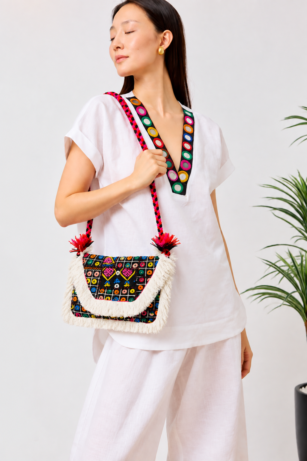 Handmade Multicolor Embroidered Shoulder Bag | Rosalie