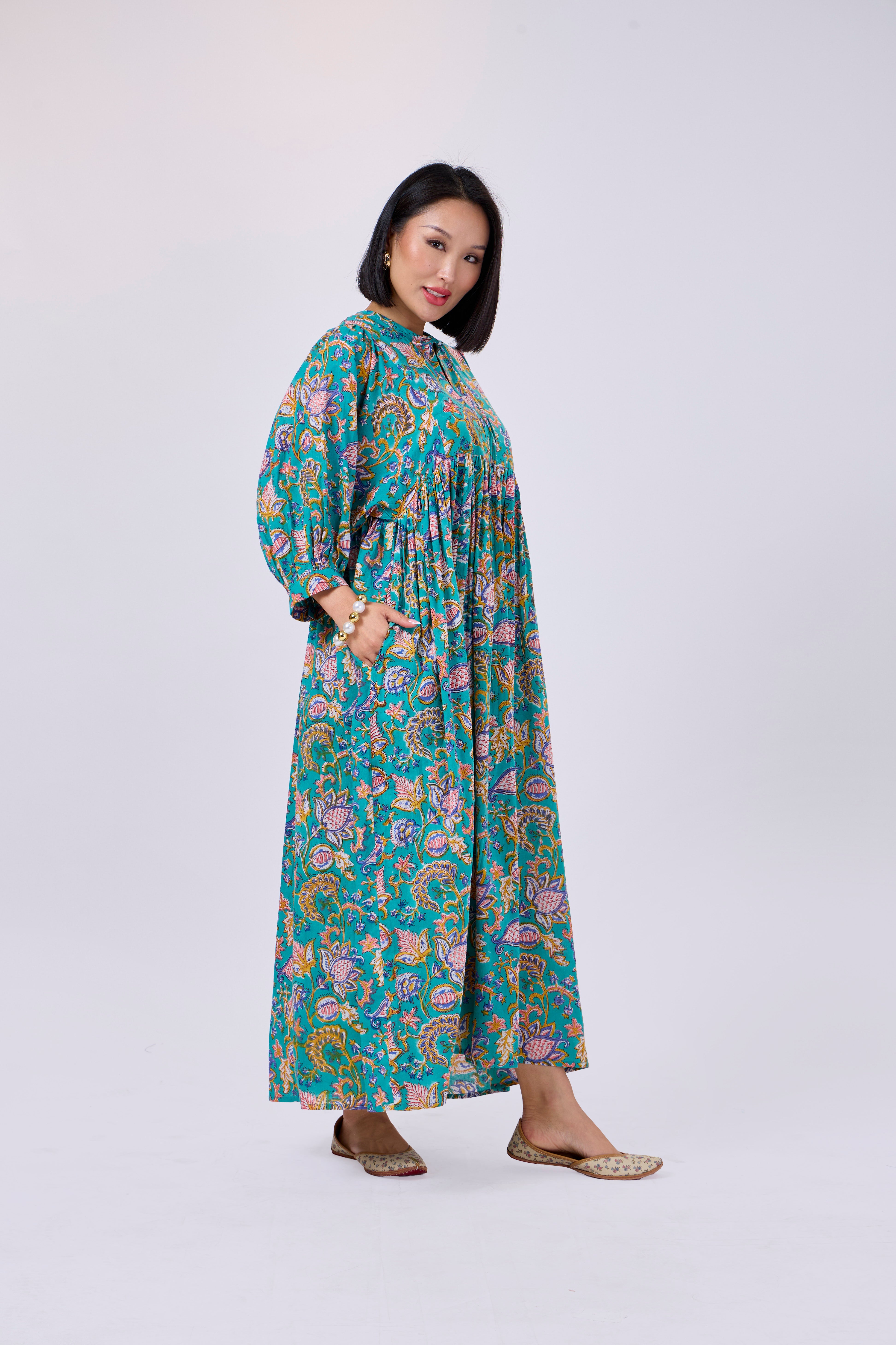Introducing the Frillina Dress: Elegant and Flowy