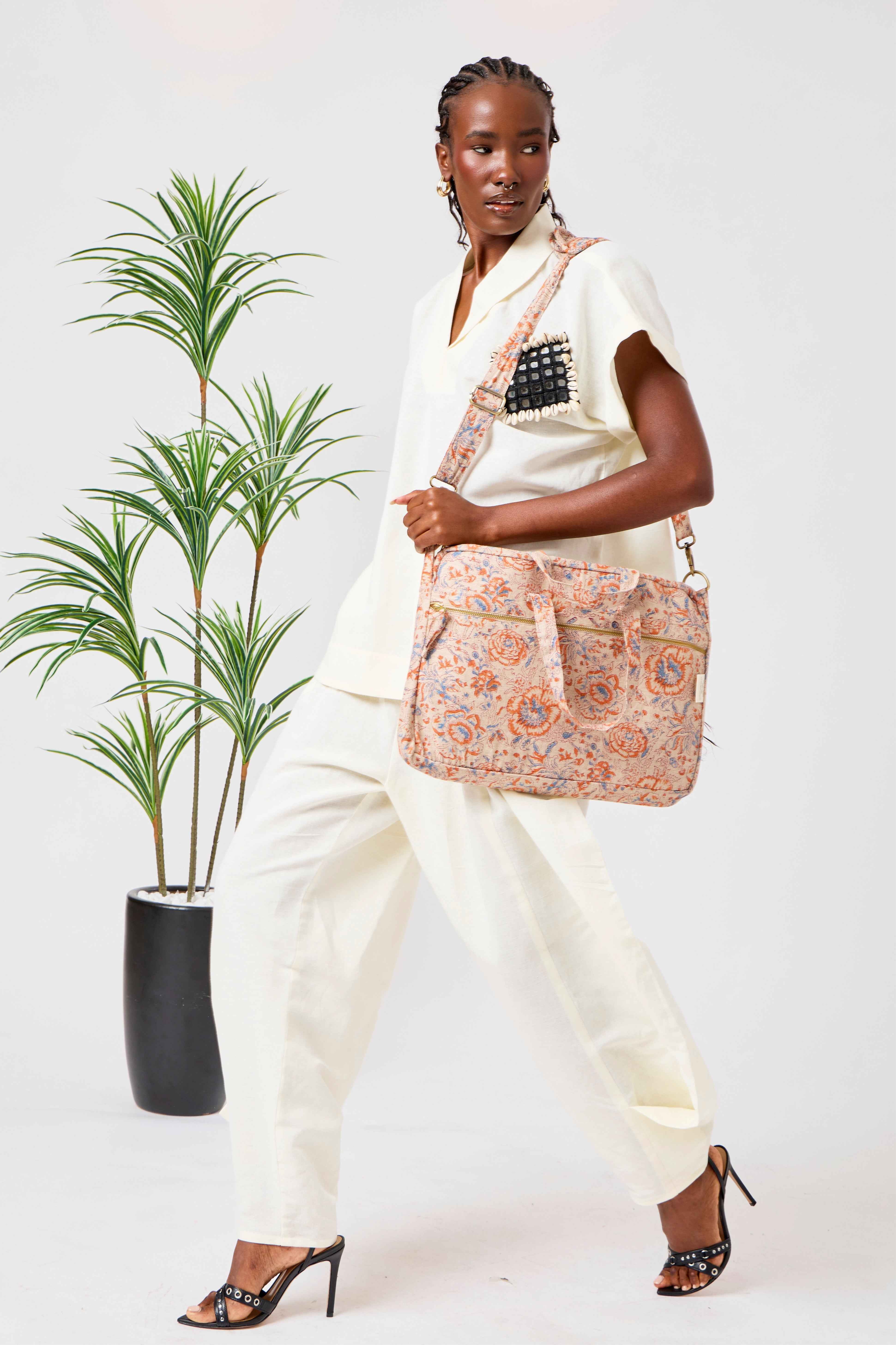 Blush Floral Print Linen Laptop Tote Bag with Adjustable Strap | Yasmin