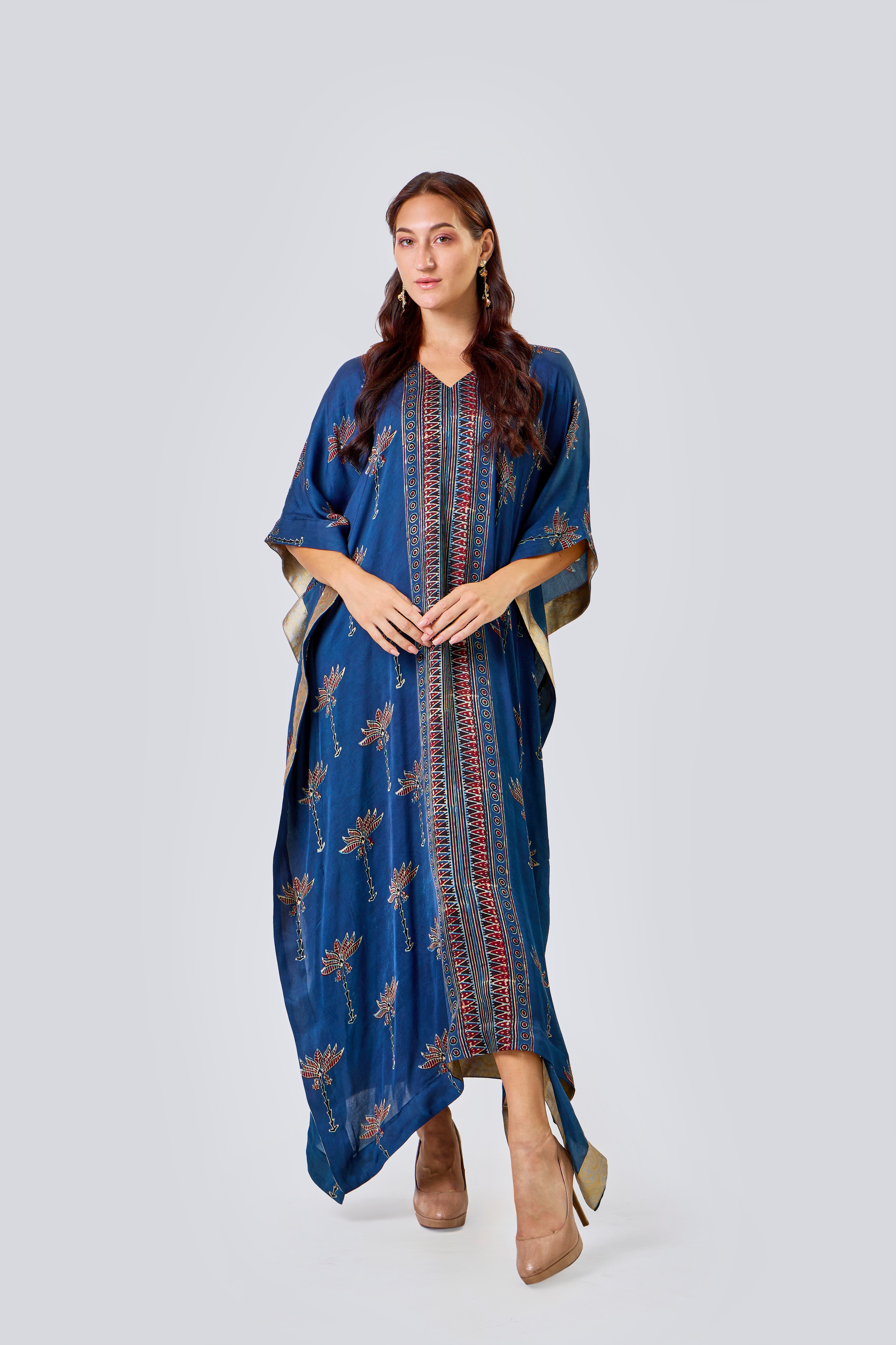 Vyra Kaftan - The Gaia World