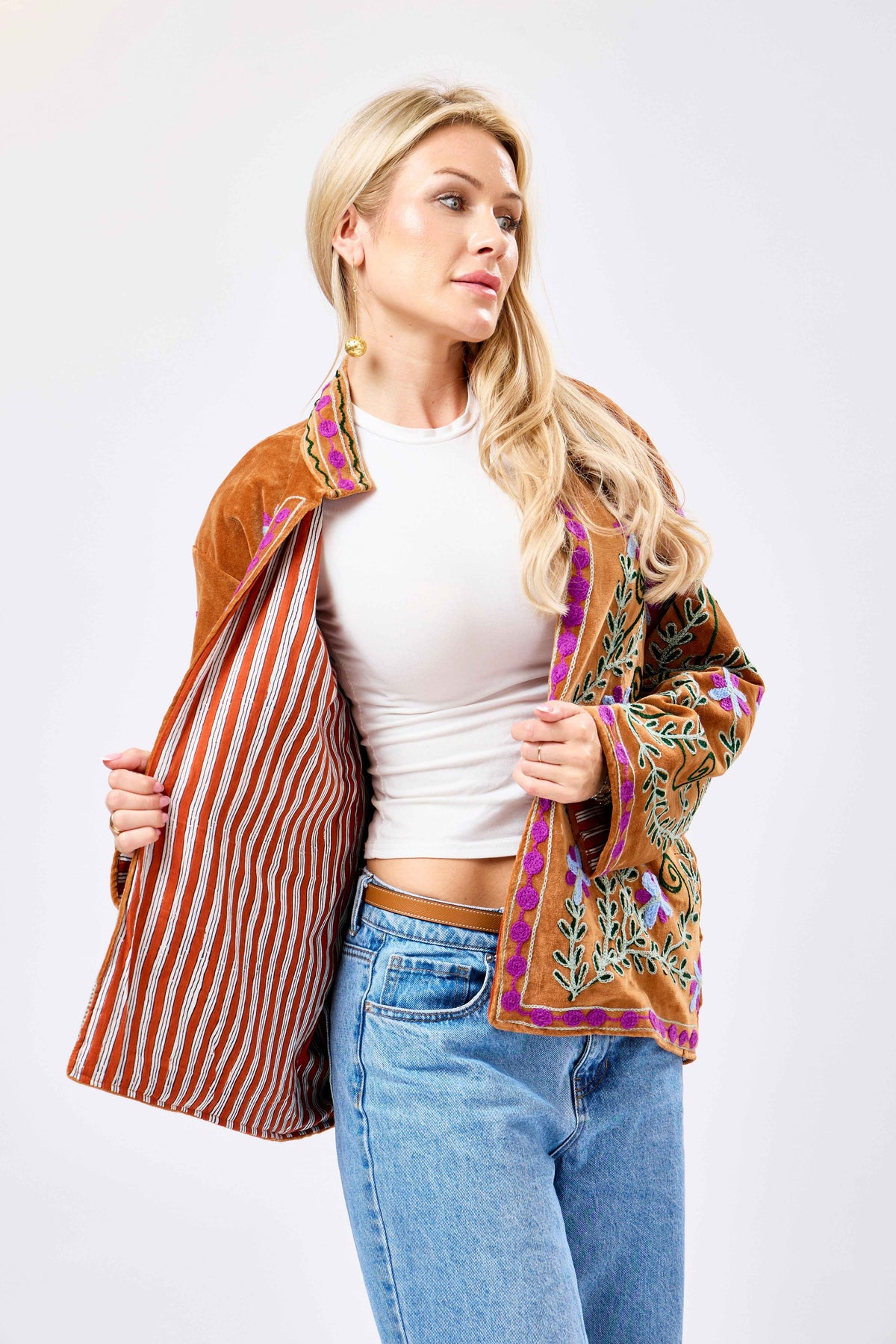 Vireza Short Velvet Jacket