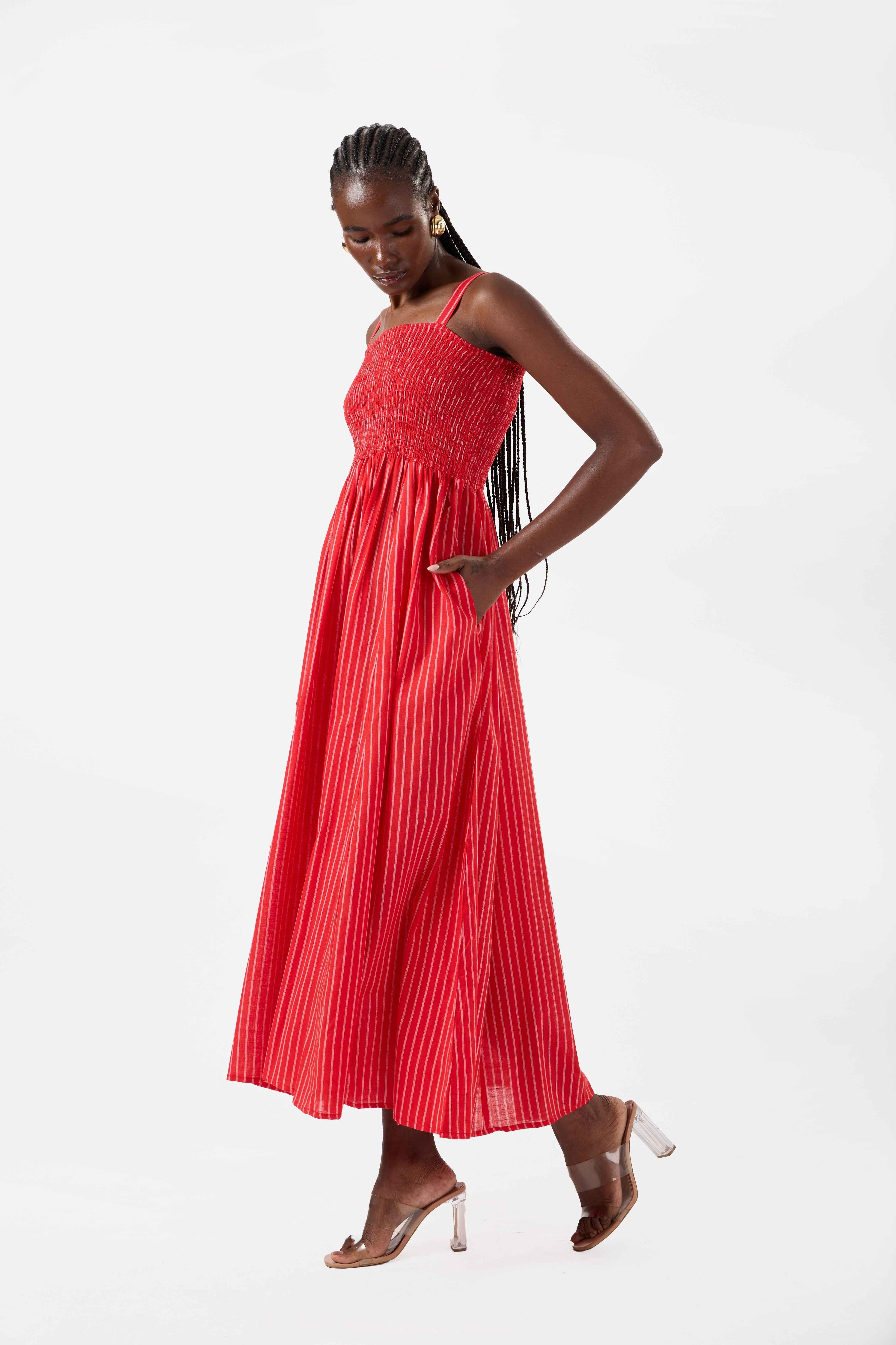 Vaga Dress