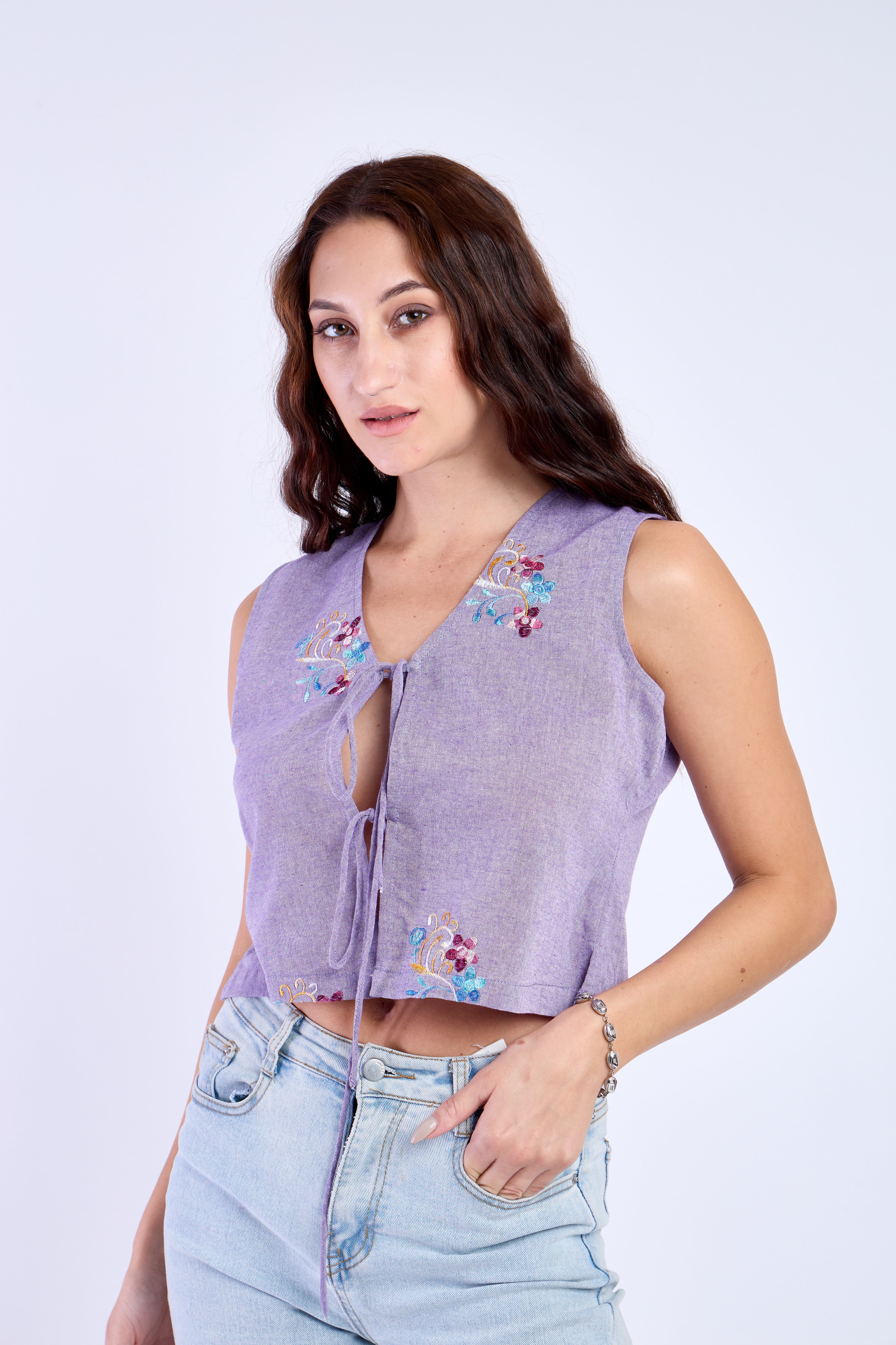 Front Tie Detail Top