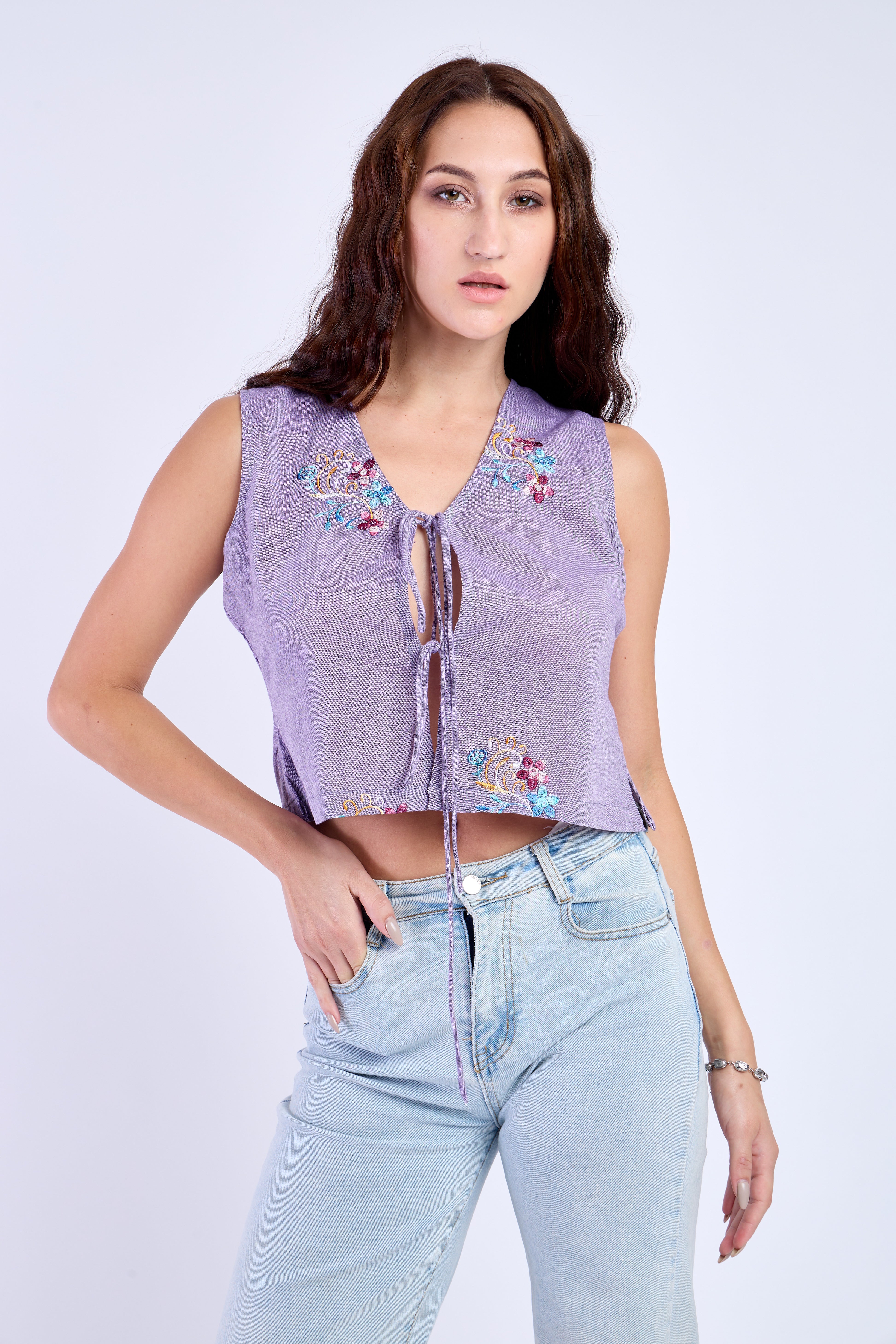 Front Tie Detail Top