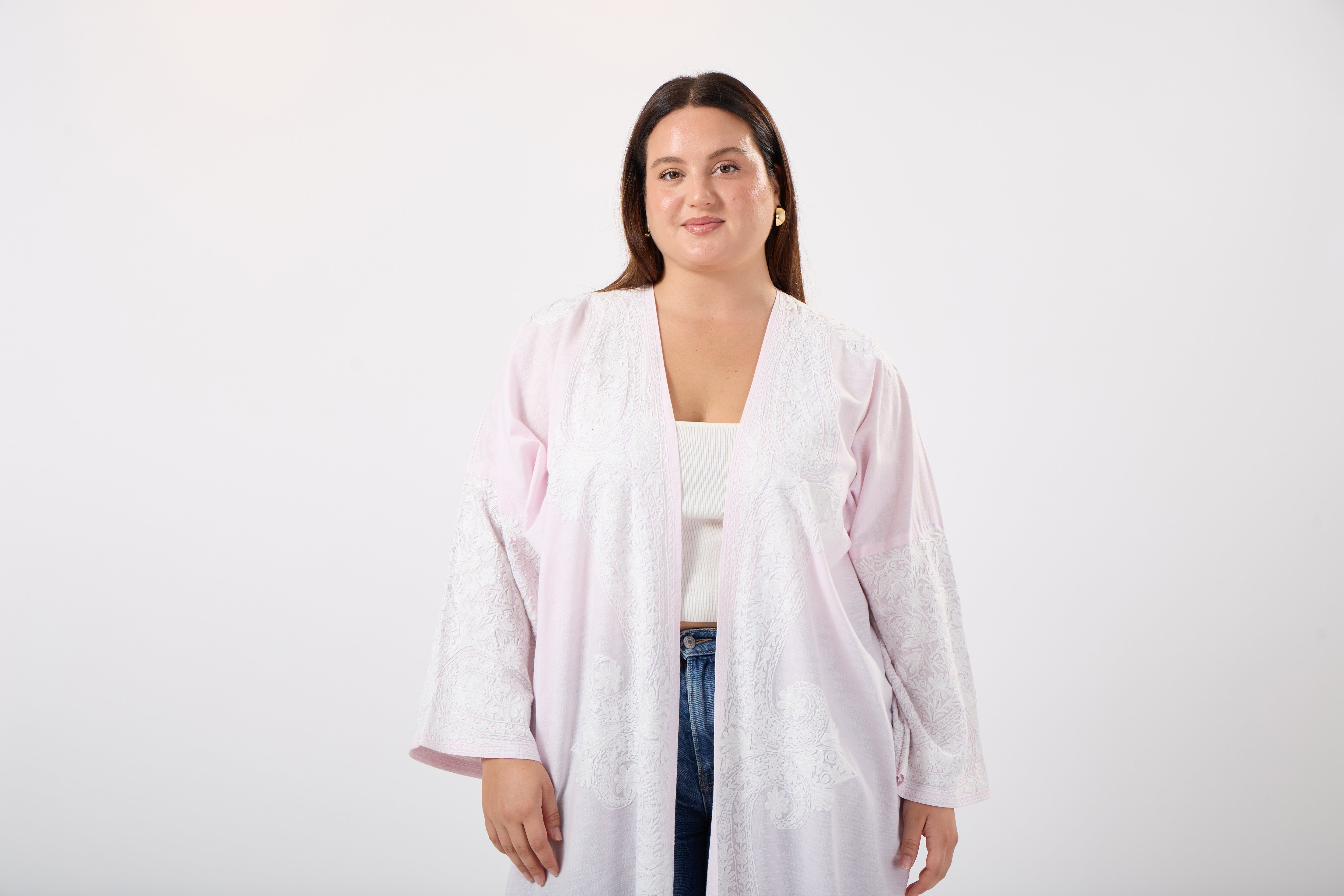 Noorani: Luxe Pure Linen Kimono with Kashmiri Embroidery