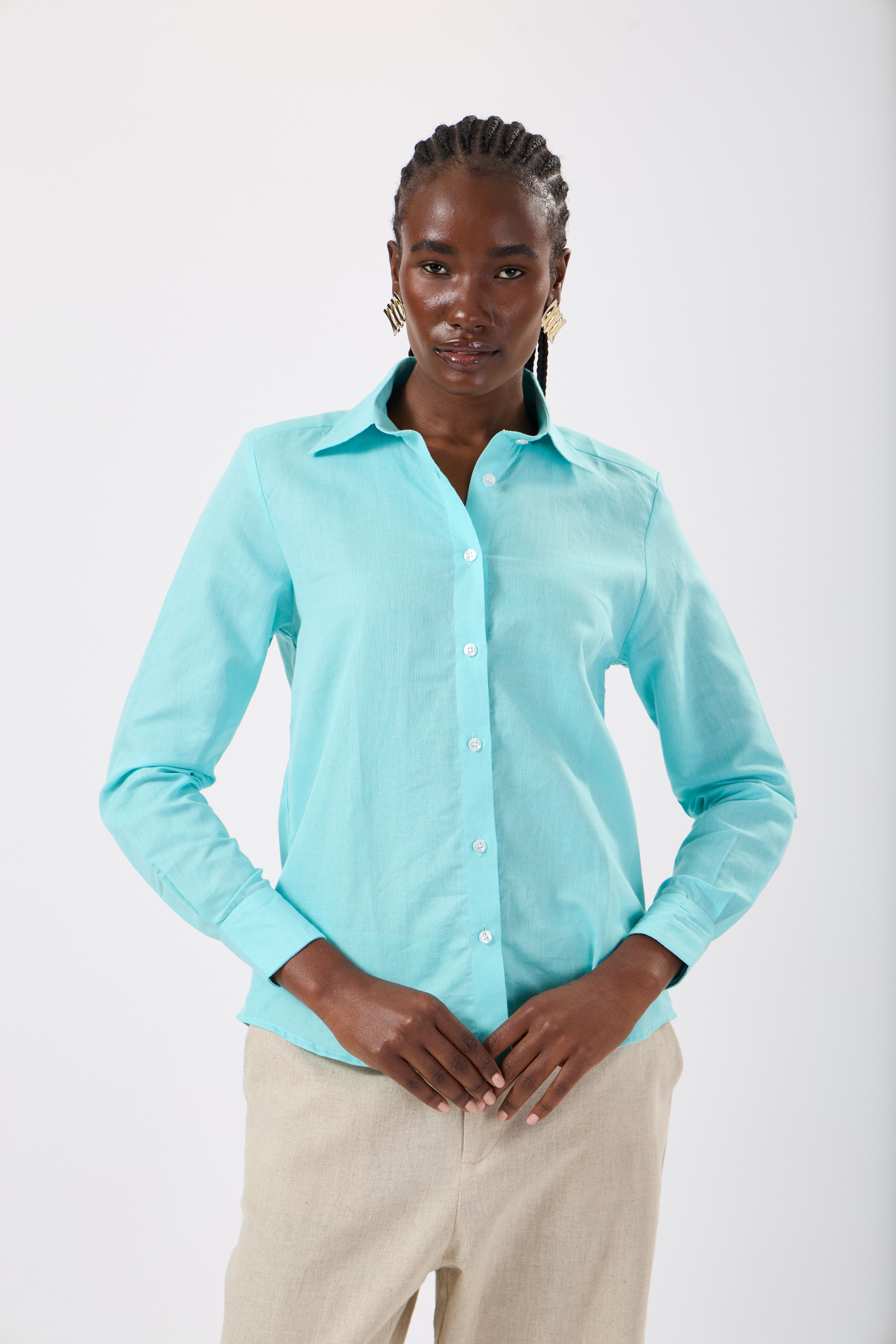 The Essential: Classic Shirt