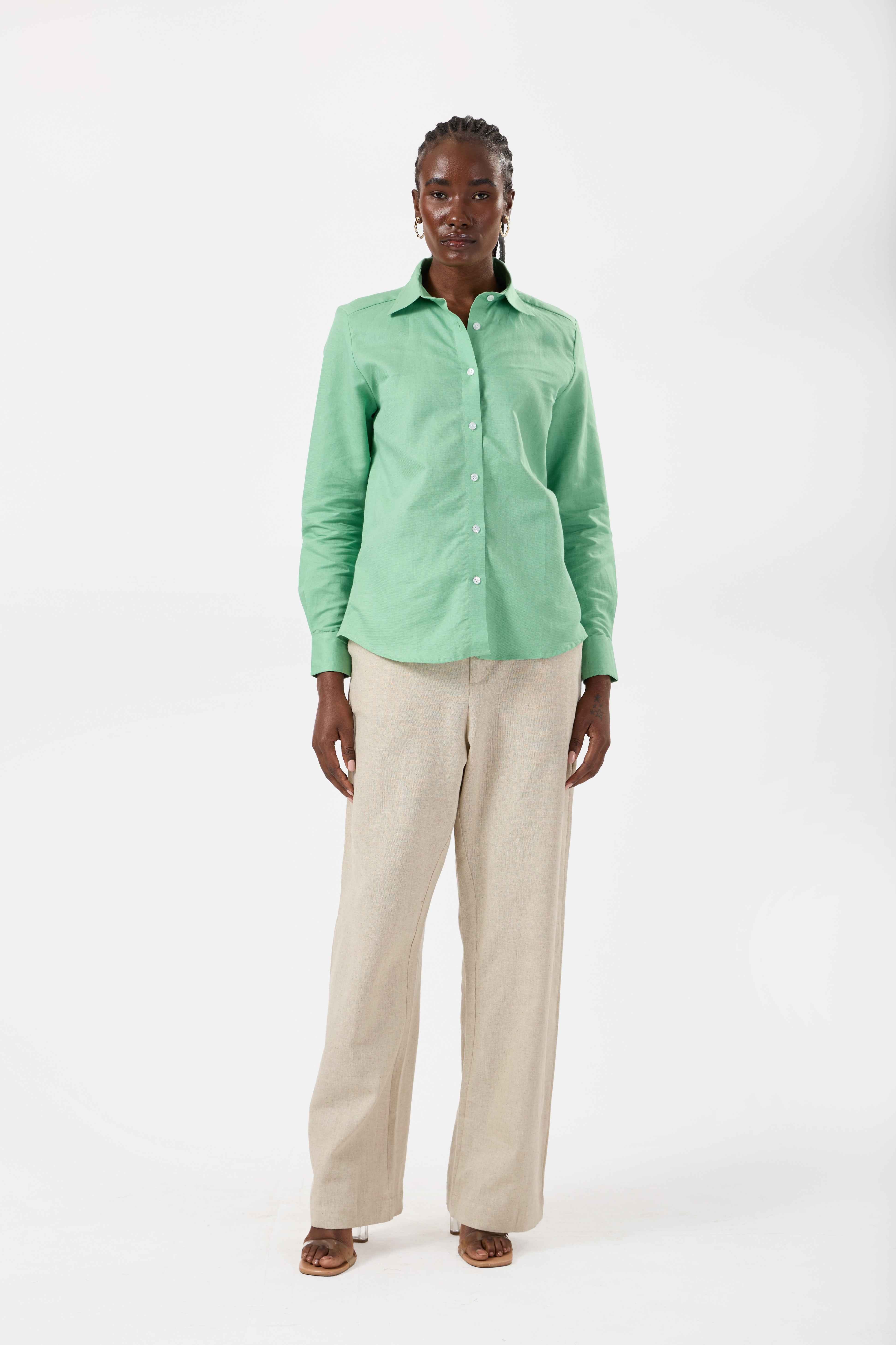 The Essential: Classic Shirt