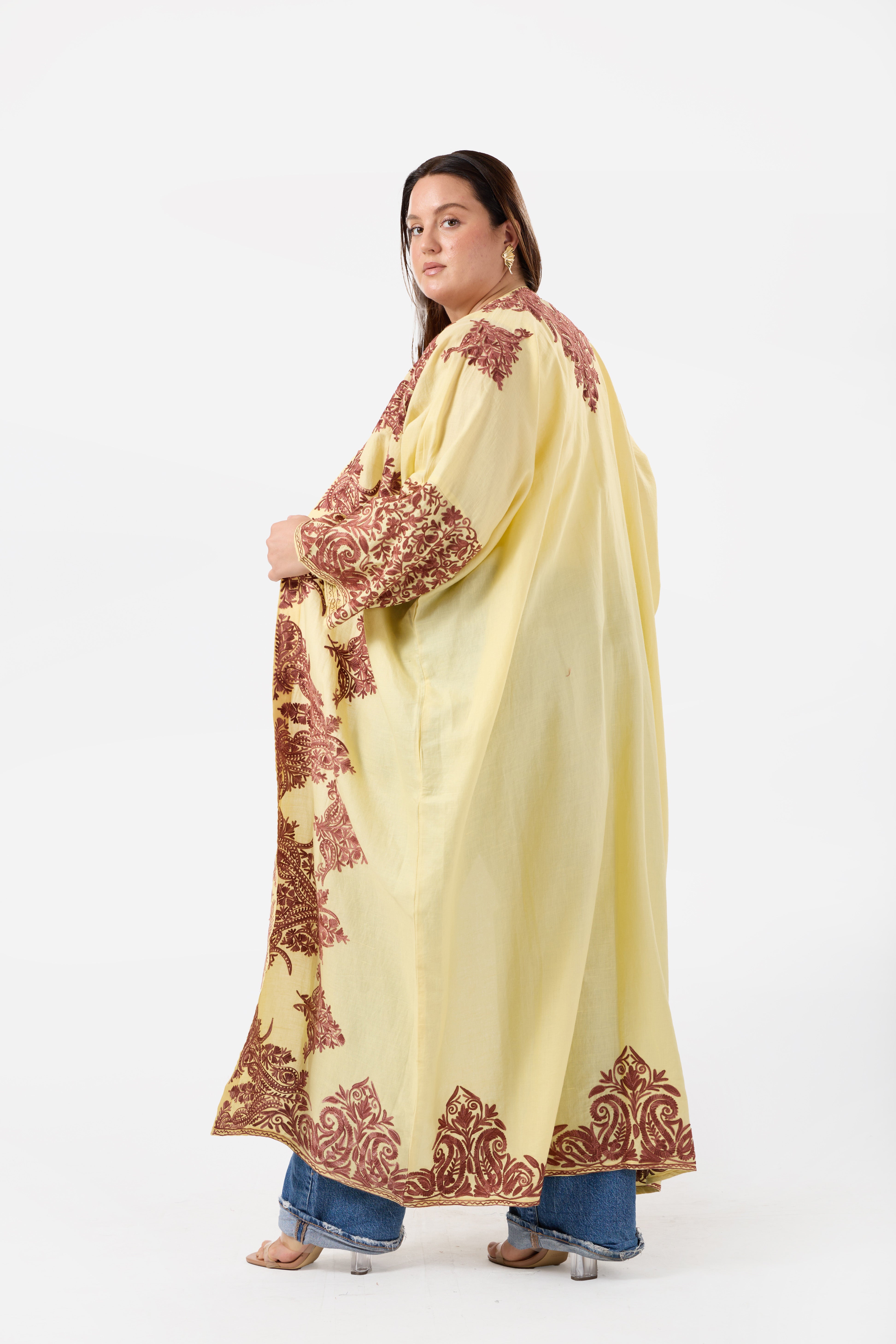 Noorani: Luxe Pure Linen Kimono with Kashmiri Embroidery