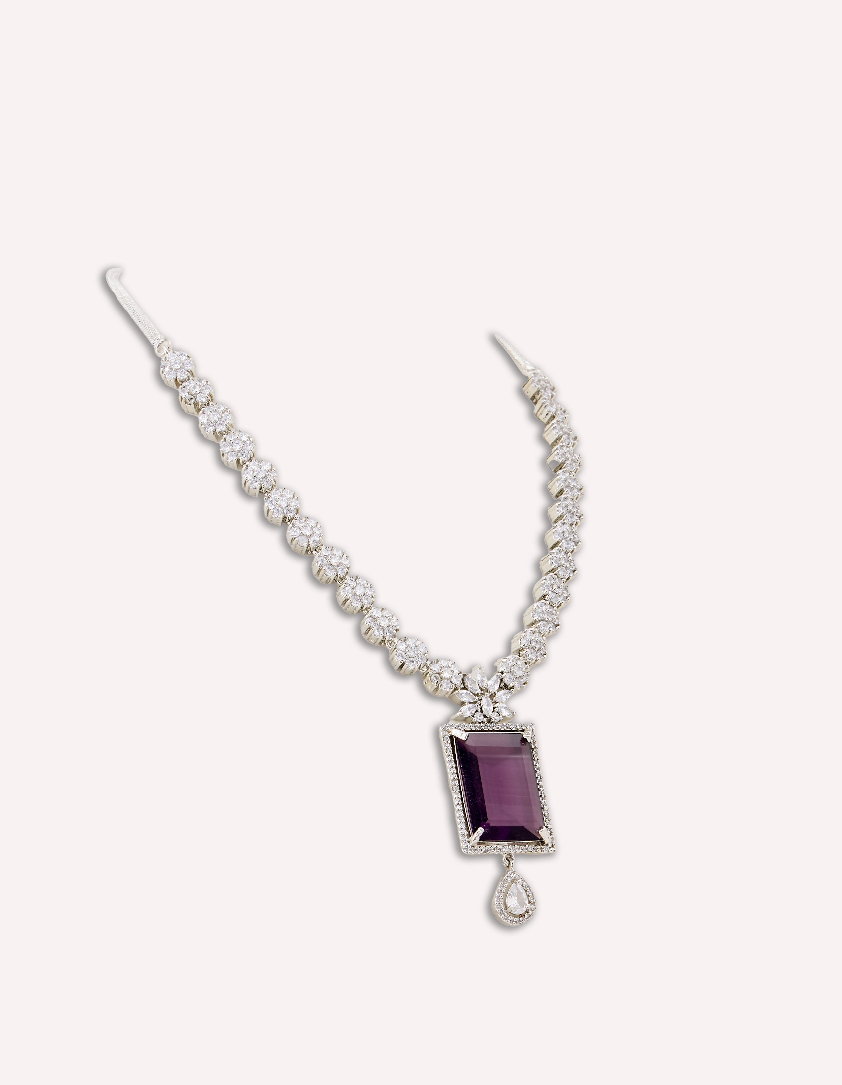 Noor Necklace