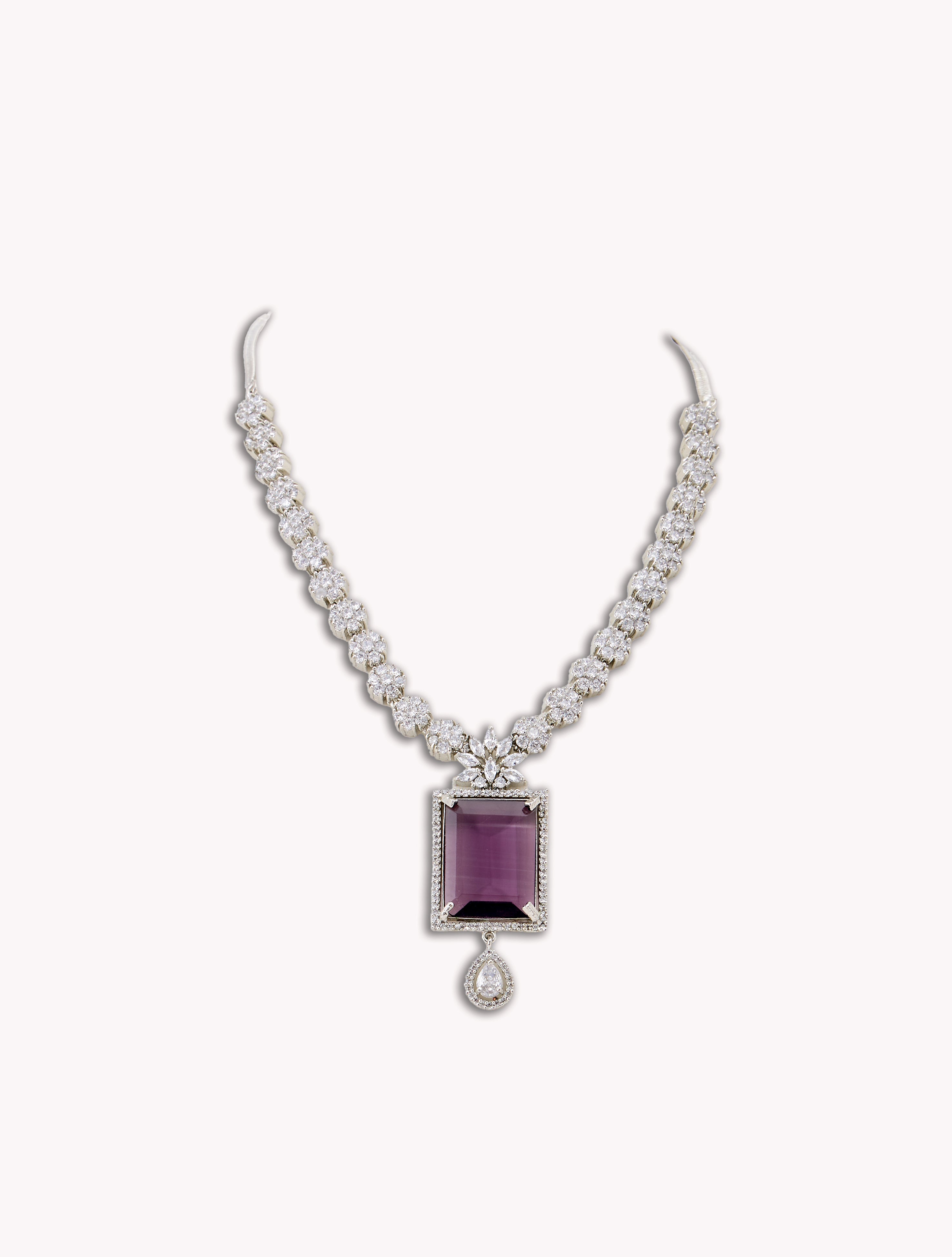 Noor Necklace