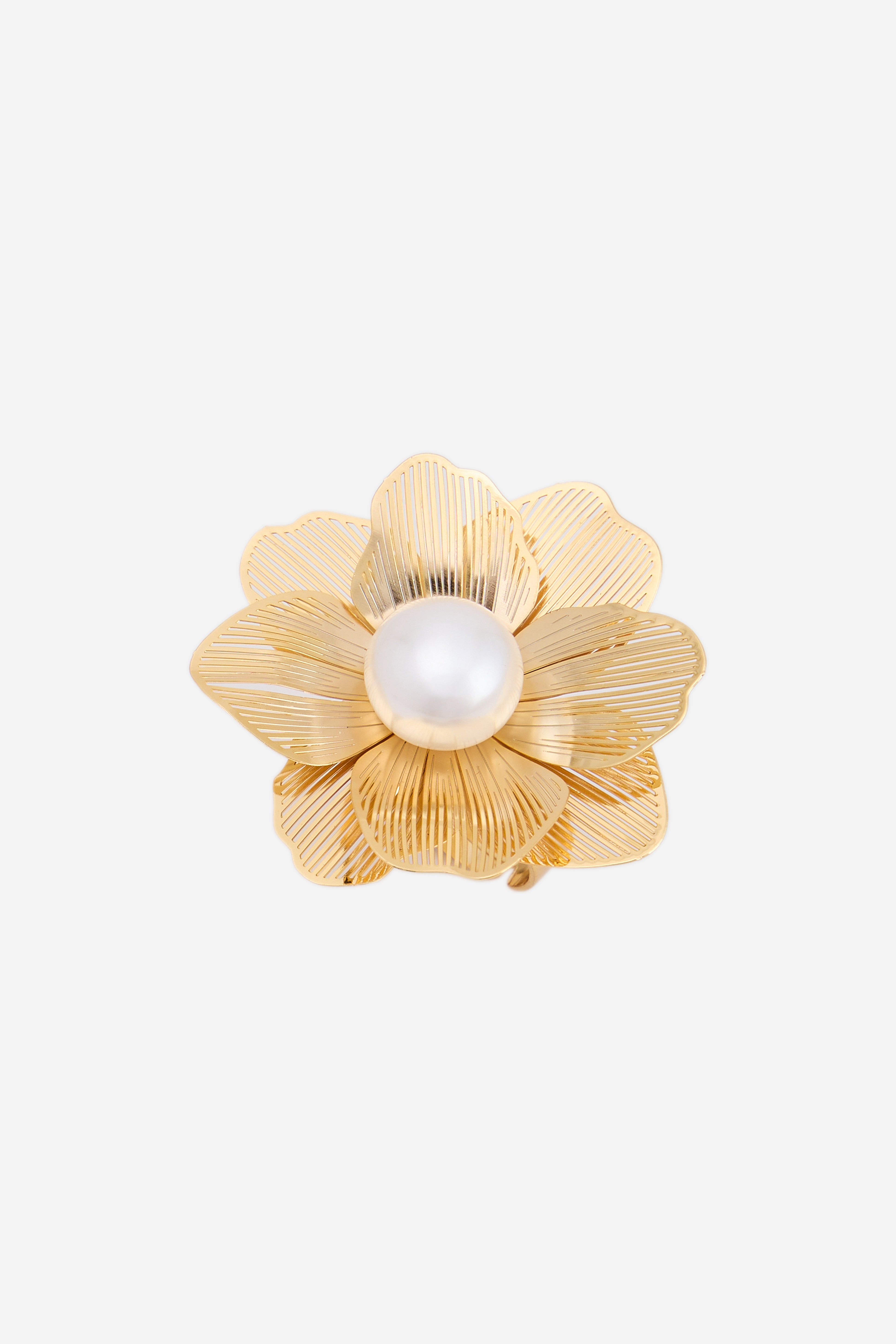 Elegance Collection: Pearl Blossom Ring