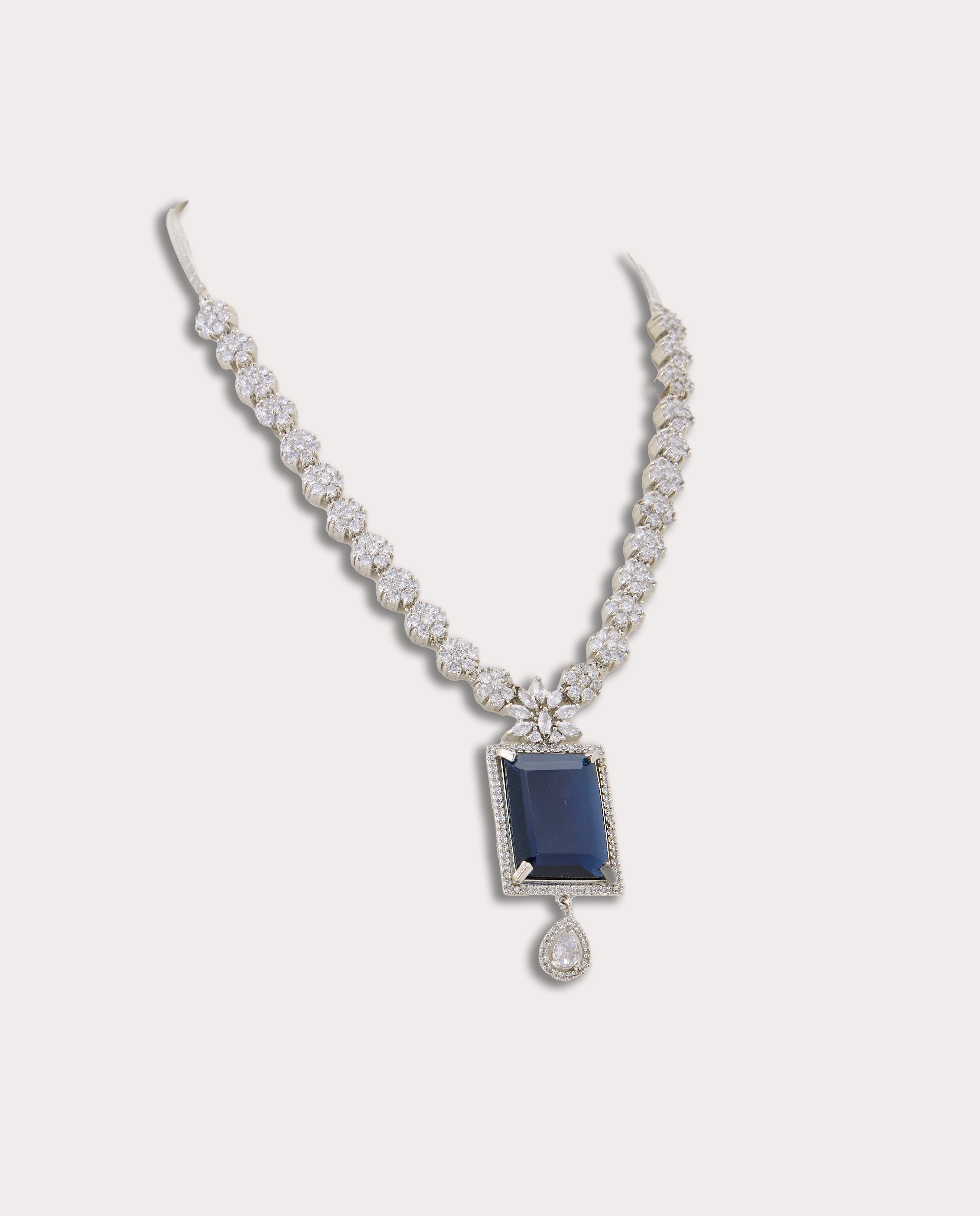 Noor Necklace