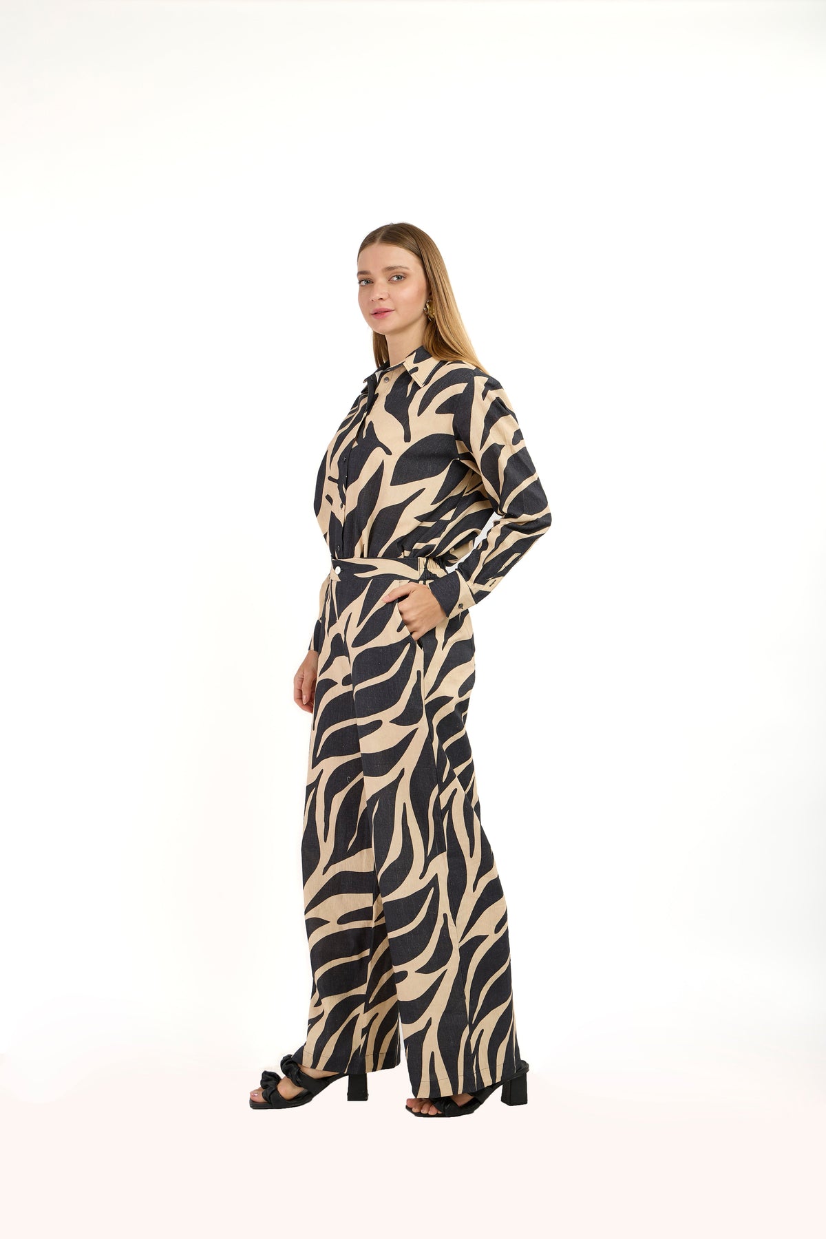 Why Choose Pure Linen Co-Ord Sets In UAE – How The Gaia World Solved Summer Dressing Struggles - The Gaia World