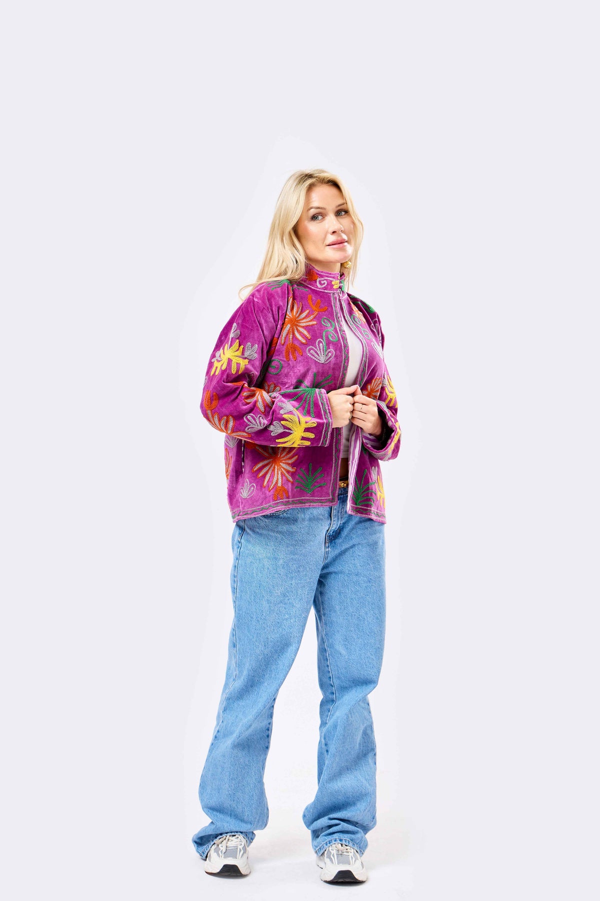 Zyvora Short Velvet Jacket