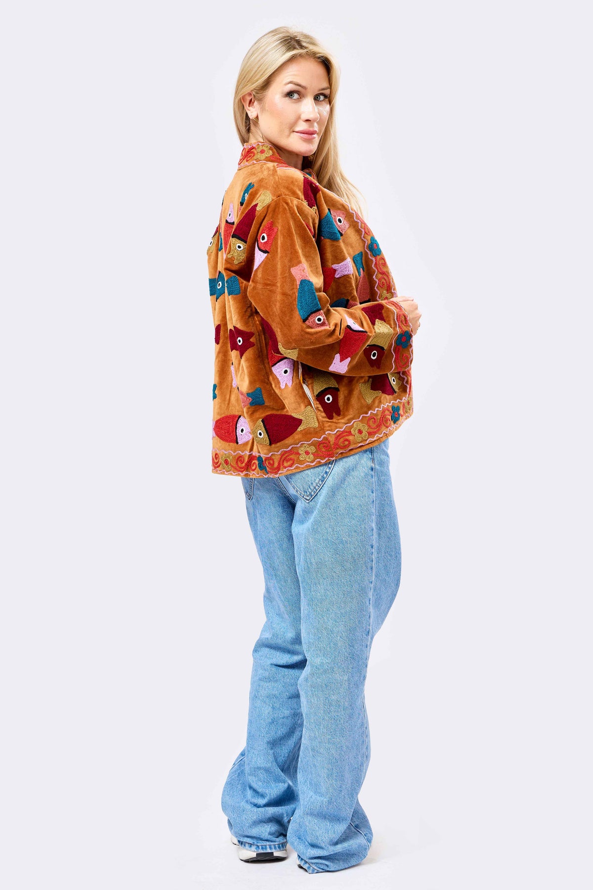 Tavira Short Velvet Jacket