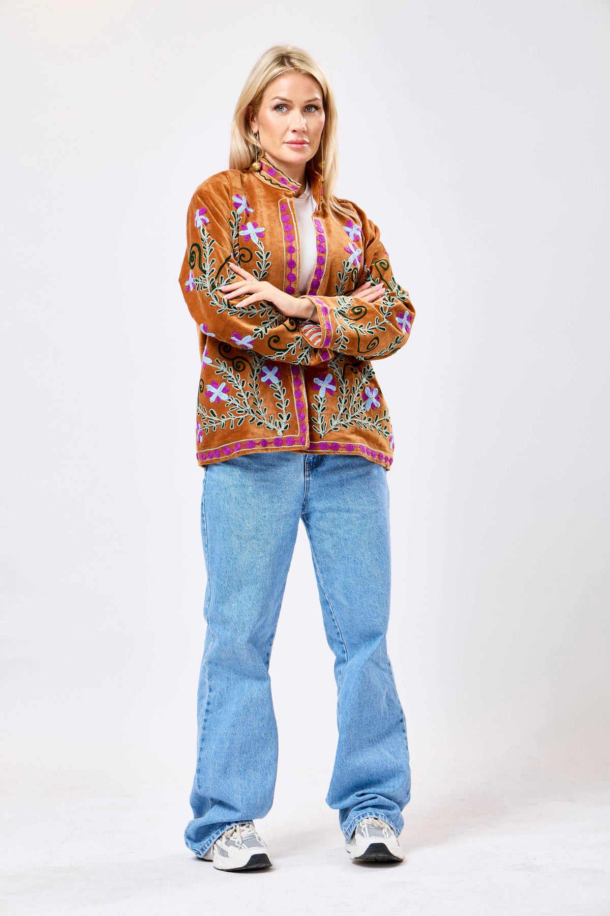 Vireza Short Velvet Jacket
