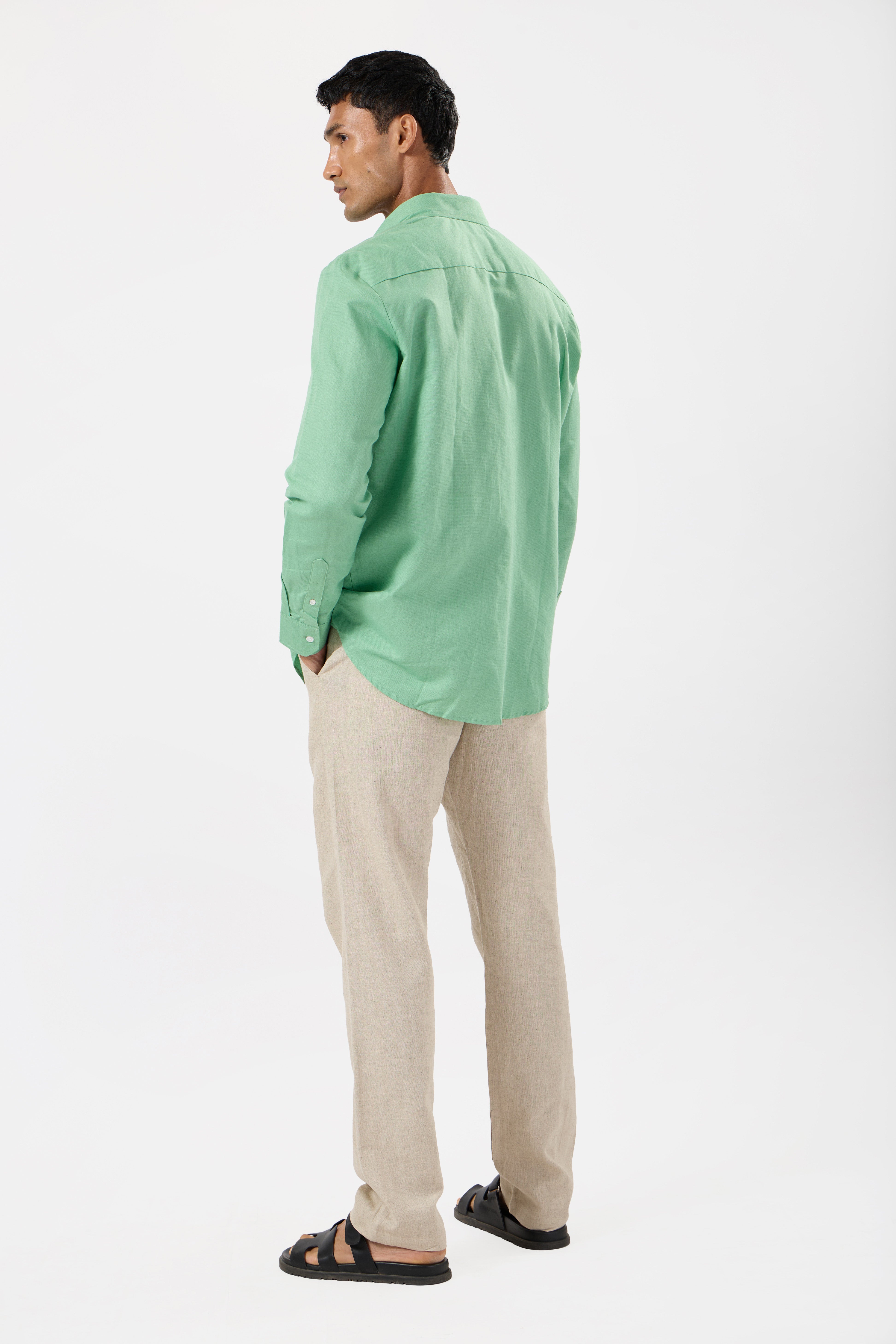 Timeless: The Classic Shirt for the Modern Man