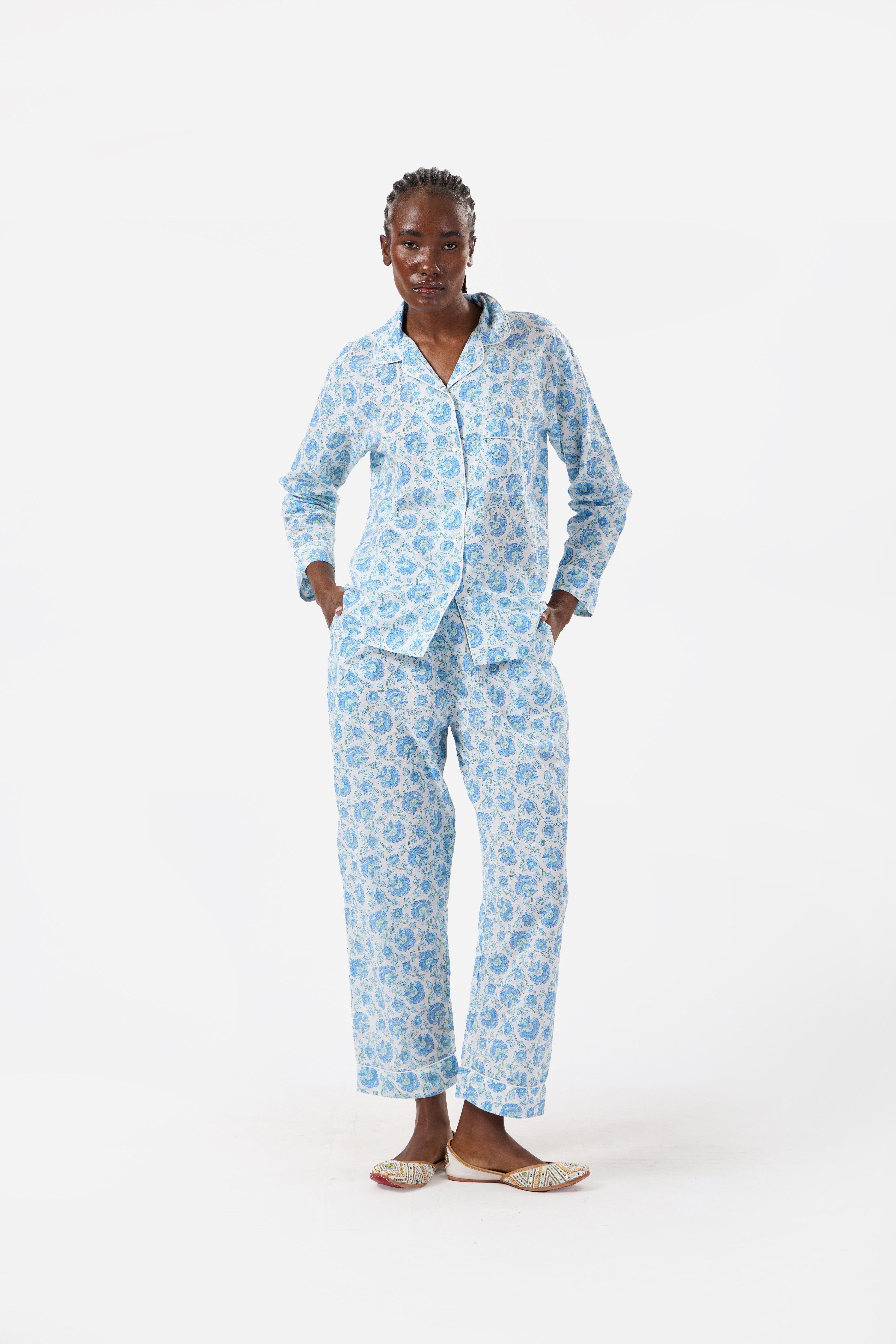 Slumber: Classic Night Suit
