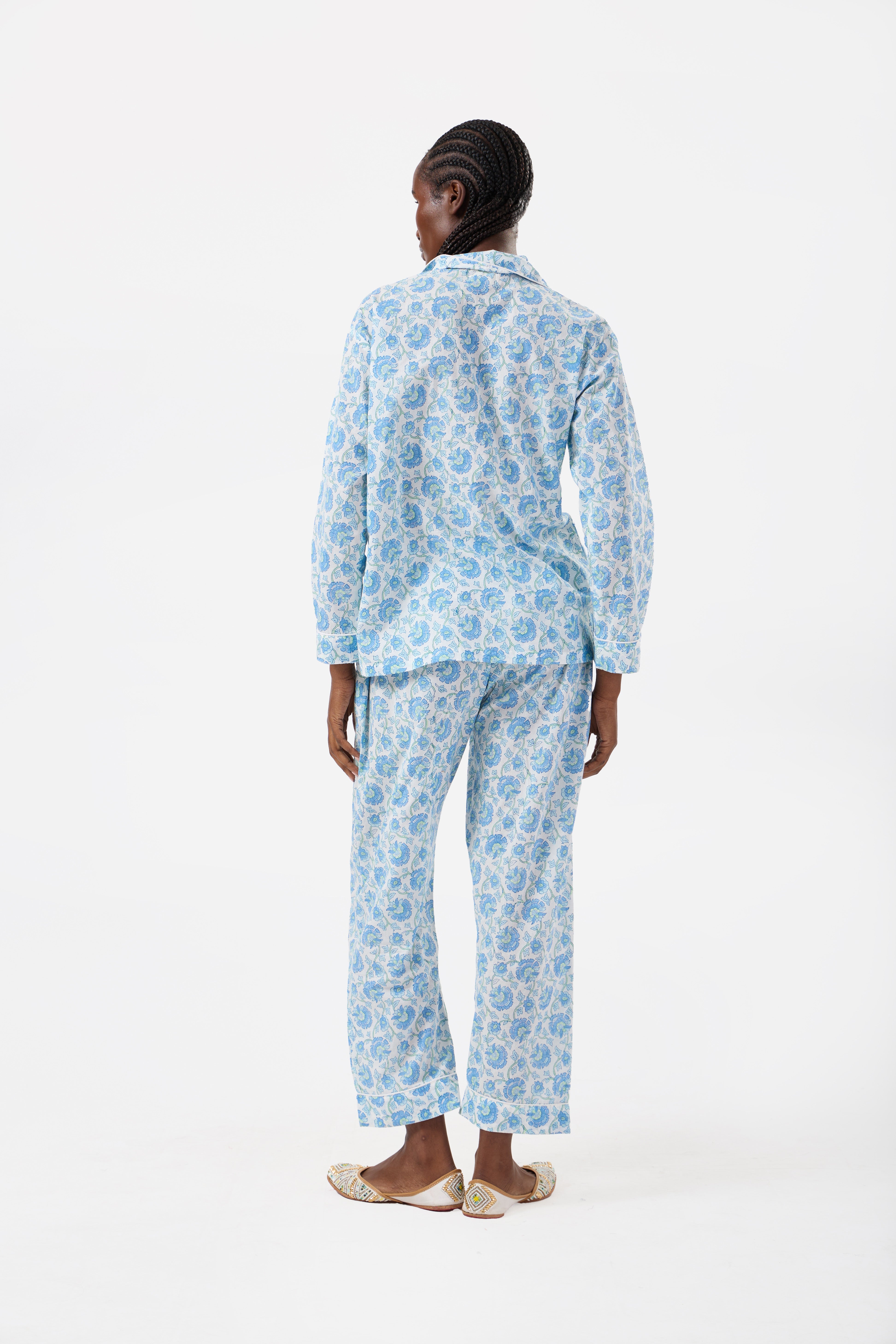Slumber: Classic Night Suit