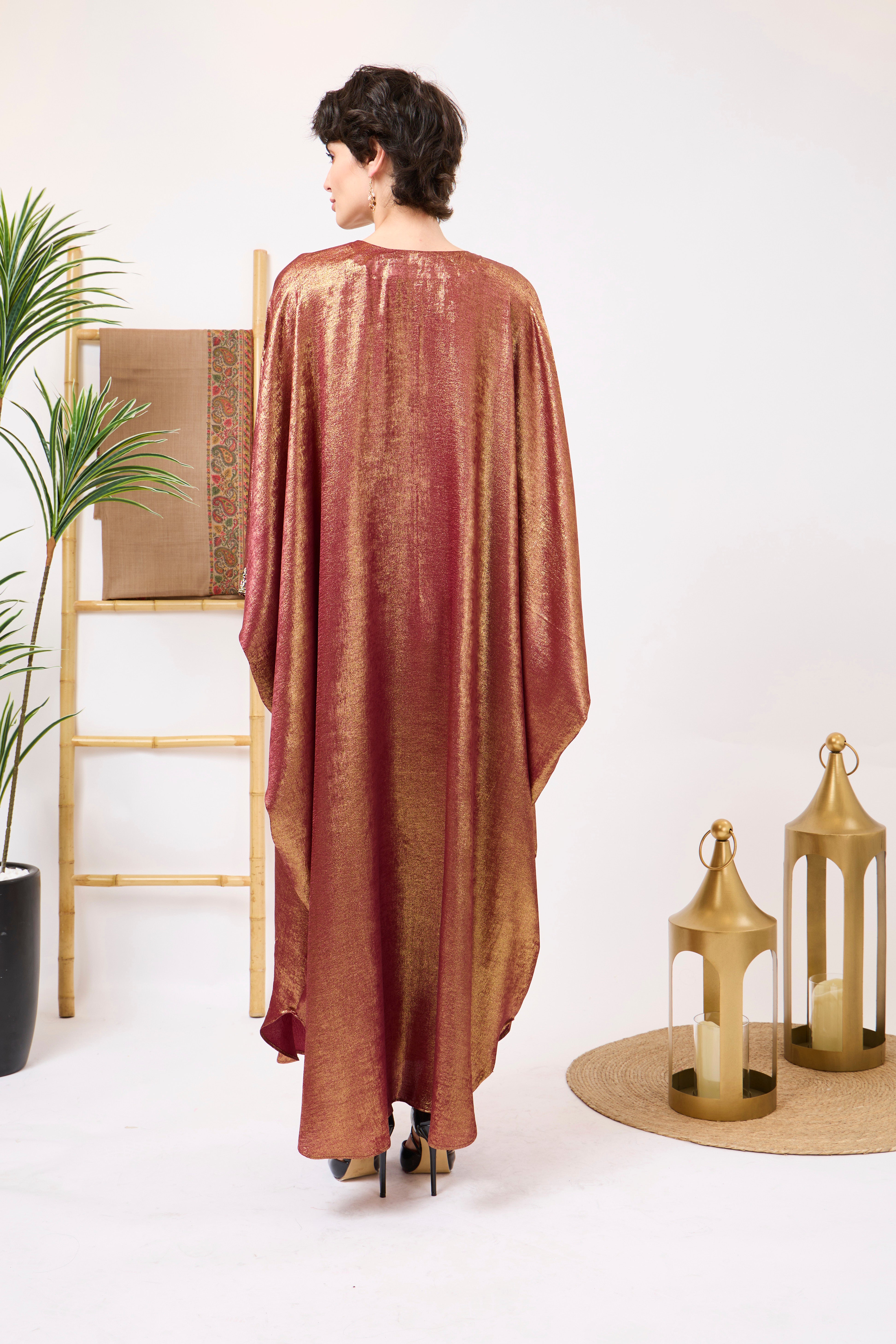 Layla Kaftan - The Gaia World