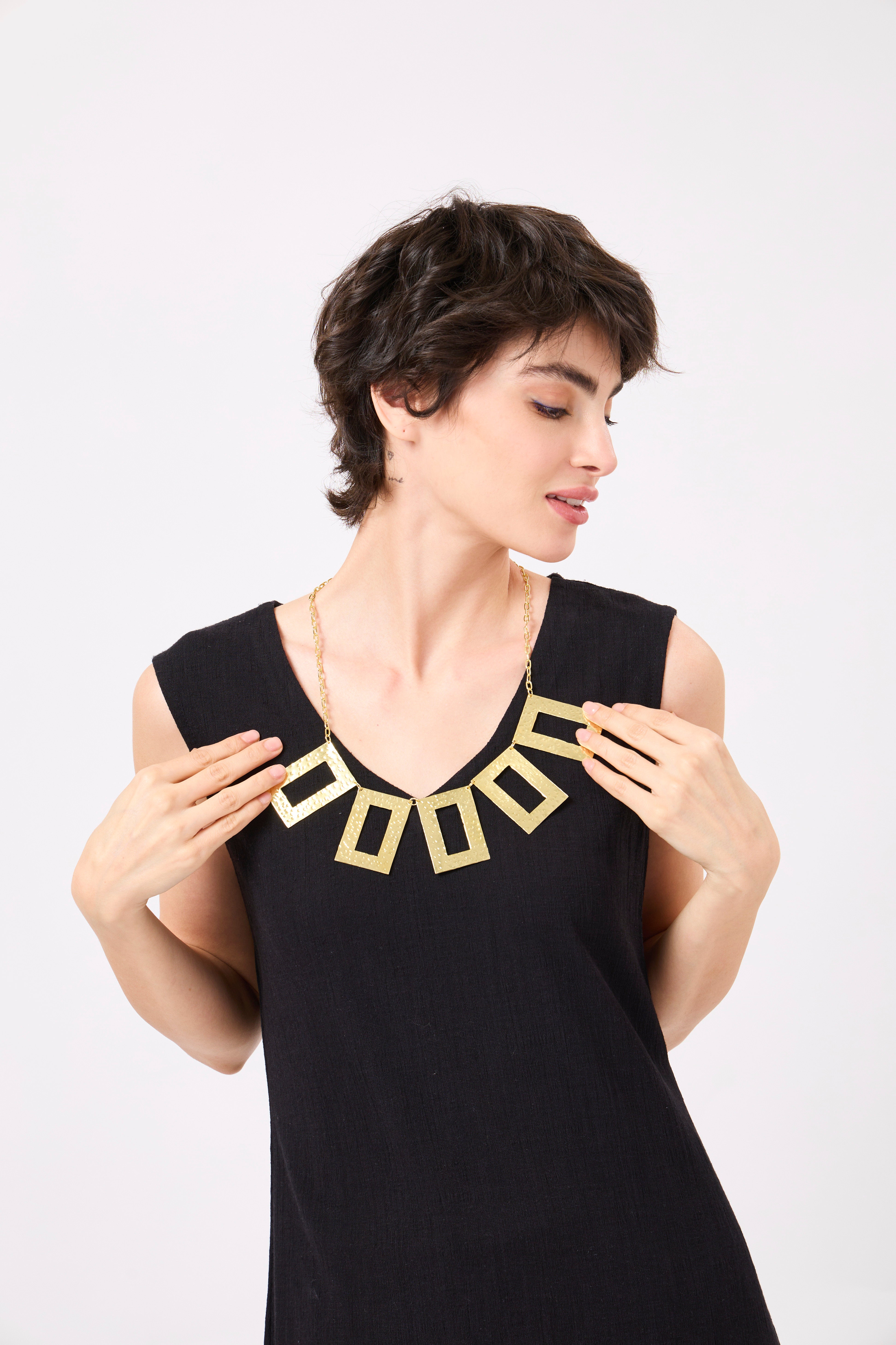 Axiom Collection: Magus Necklace