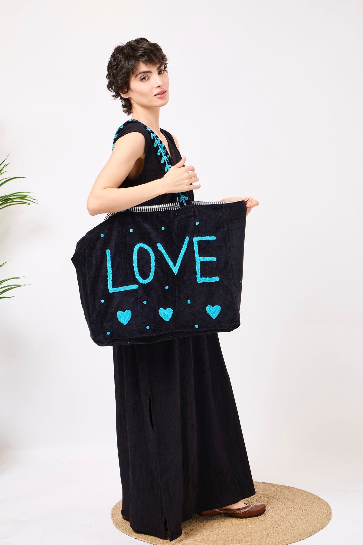 Velora Tote Bag - MIXD
