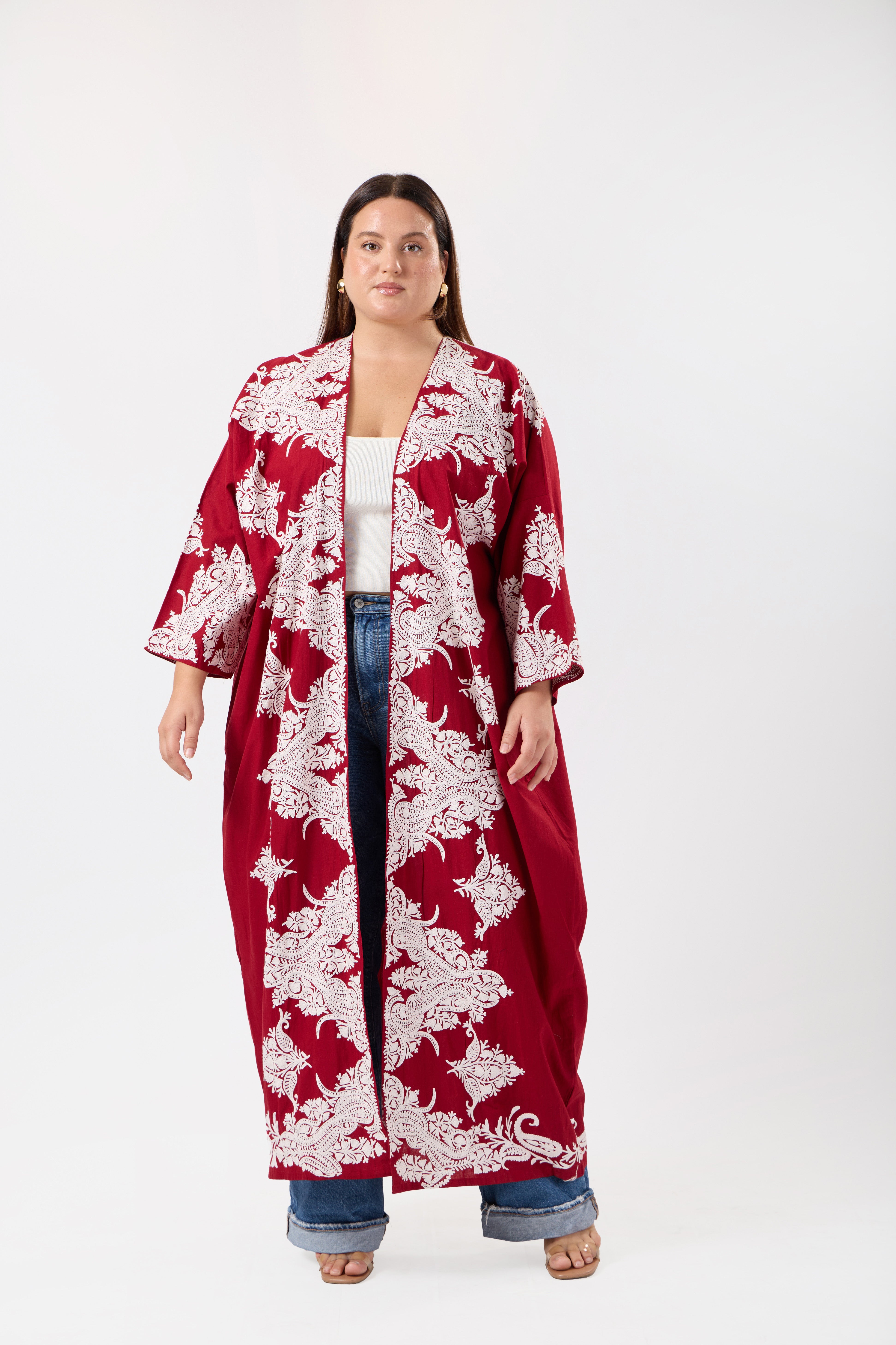 Noorani: Luxe Pure Linen Kimono with Kashmiri Embroidery