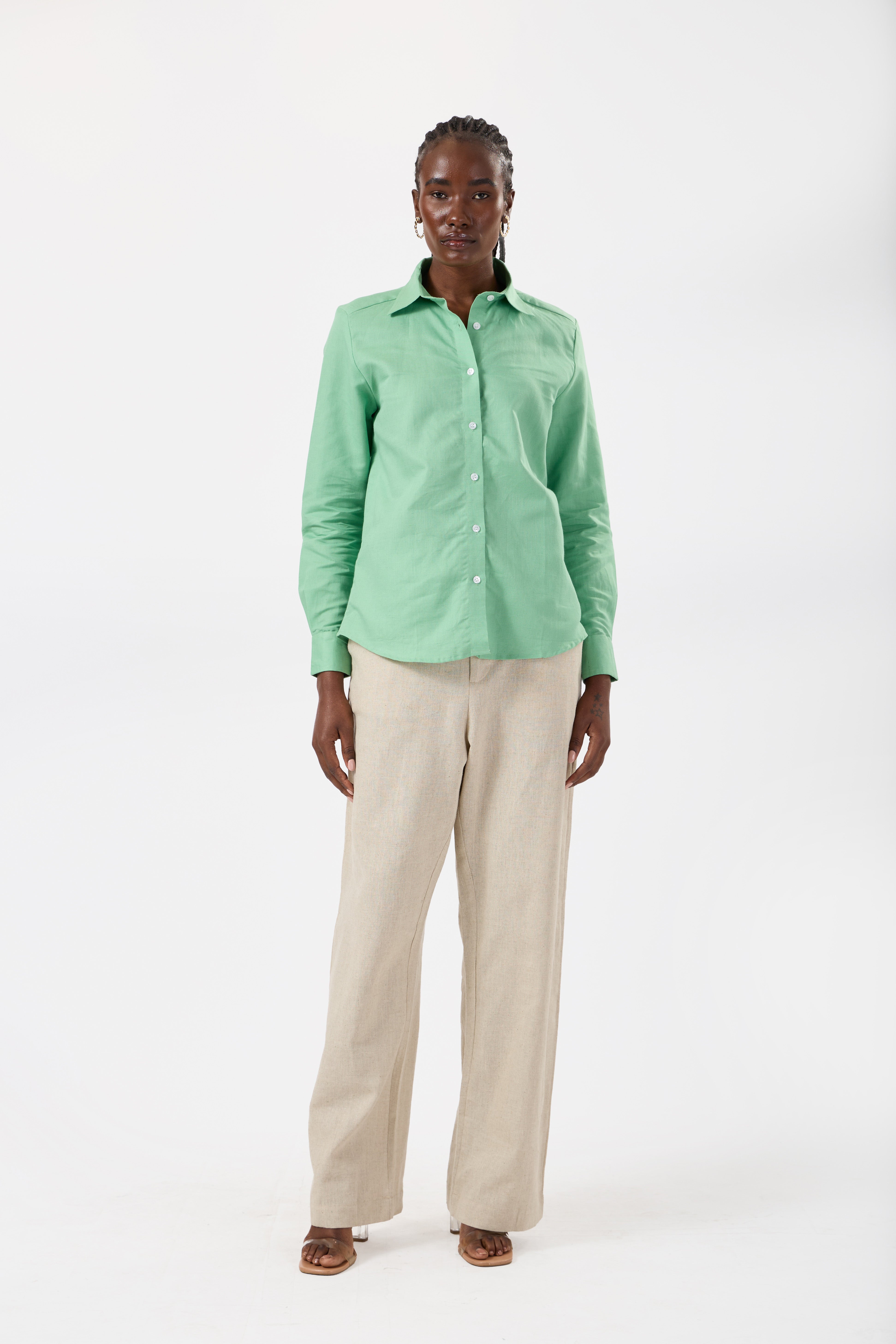 The Essential: Classic Shirt