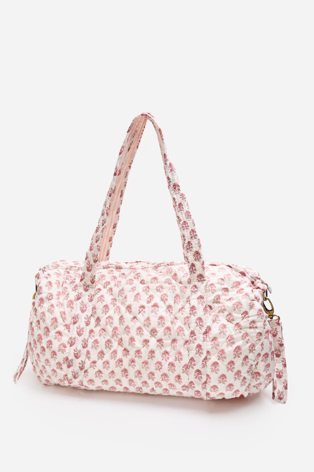 Cotton Quilted Duffle Bag with Minimal Print & Lightweight Everyday Design | Averin